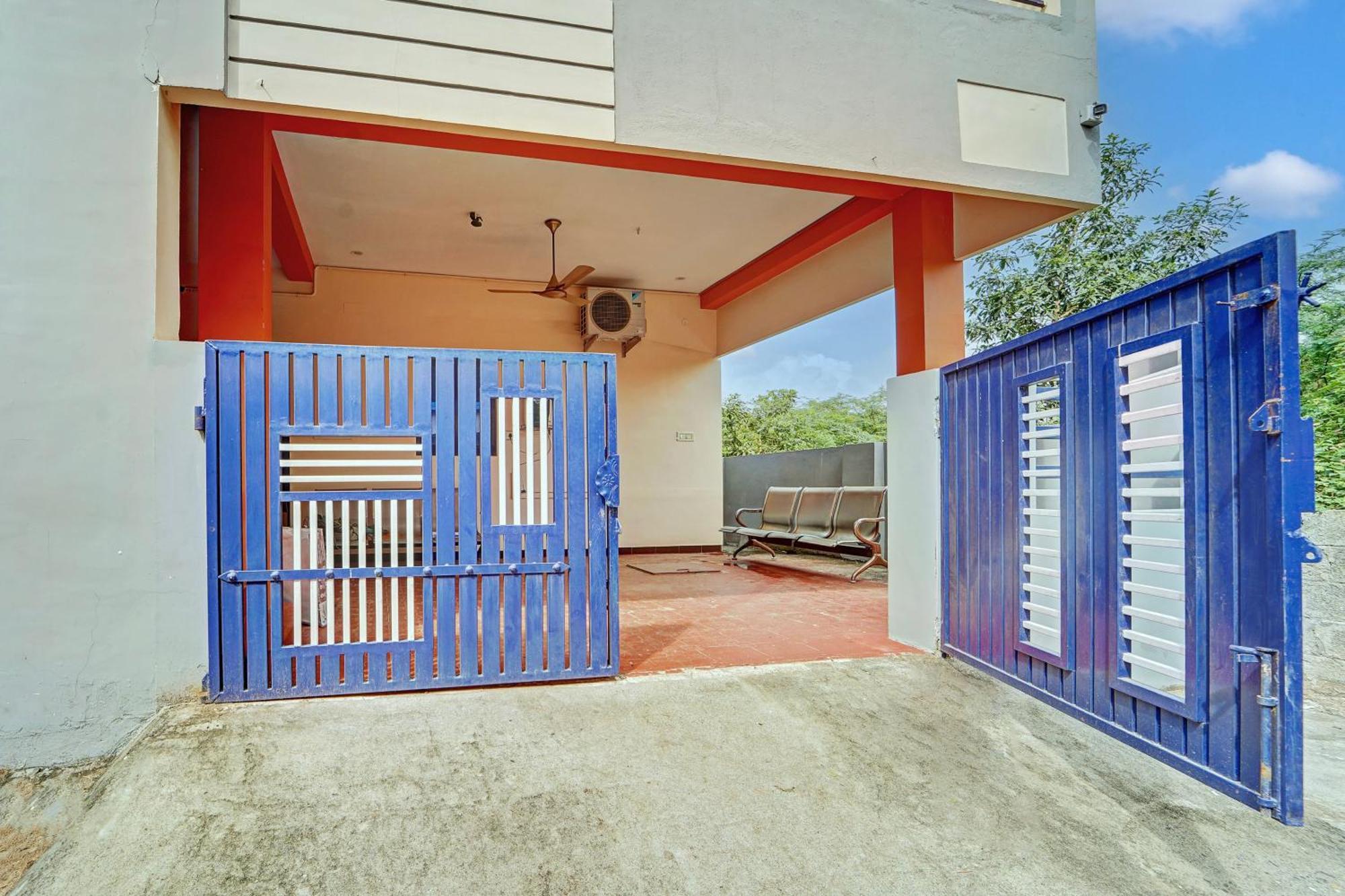 Hotel Super Collection O Near Adithya Institute Formerly Everest Grand Coimbatore