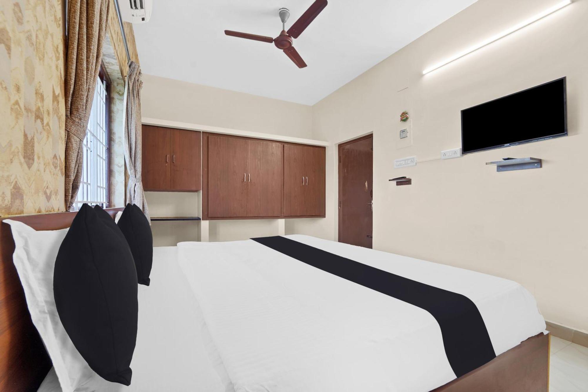 Super Collection O Near Adithya Institute Formerly Everest Grand Hotel Coimbatore
