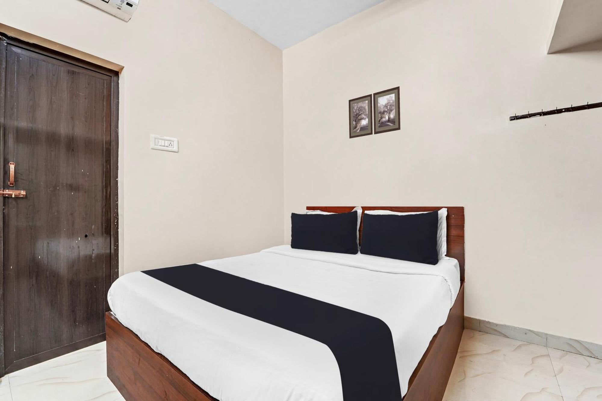 Super Collection O Near Adithya Institute Formerly Everest Grand Hotel Coimbatore