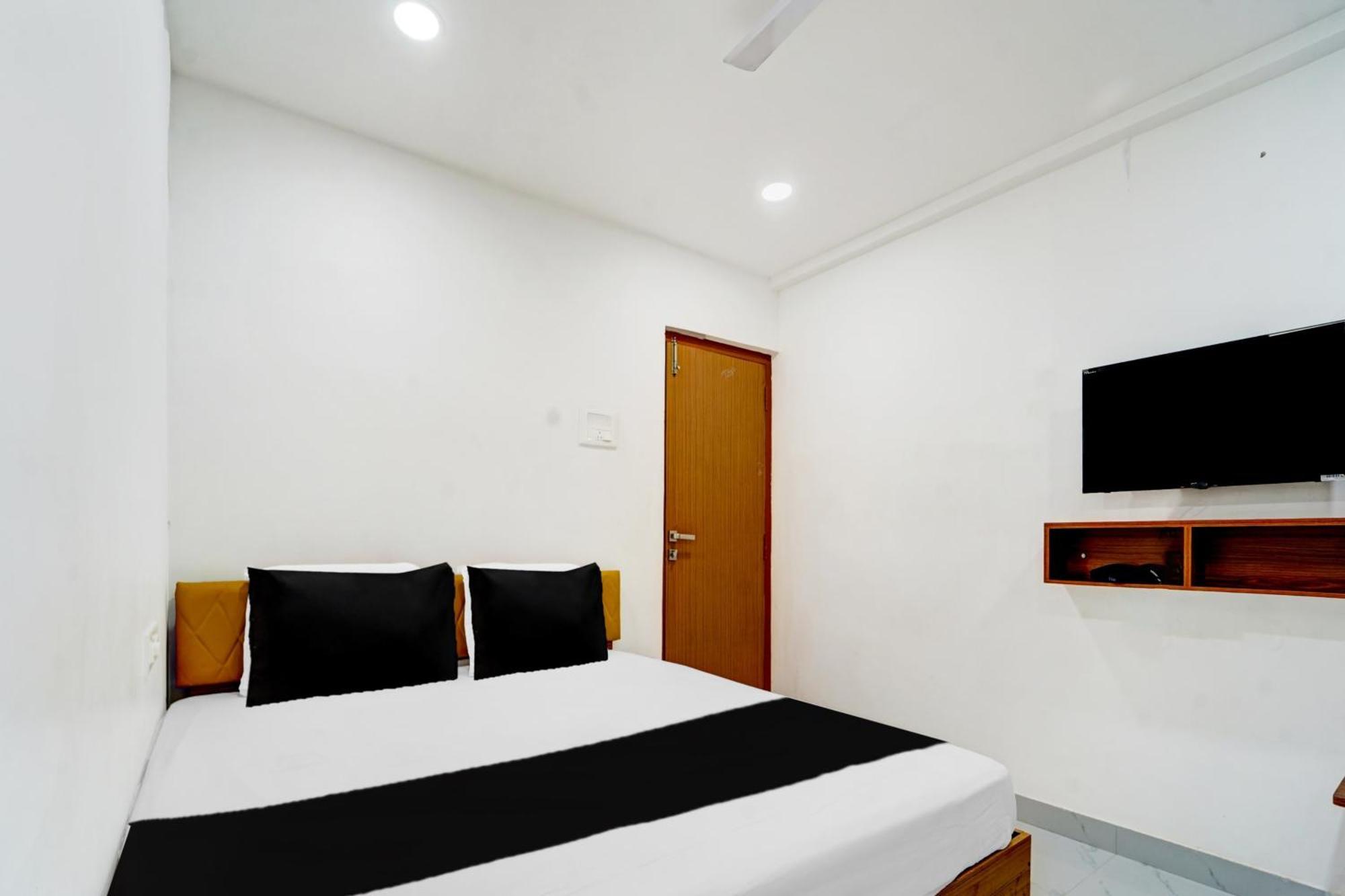 O Vasantham Residency Alandurai