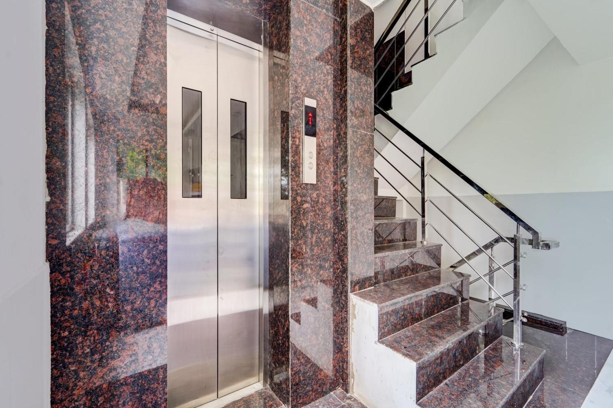 O Vasantham Residency Hotel Alandurai