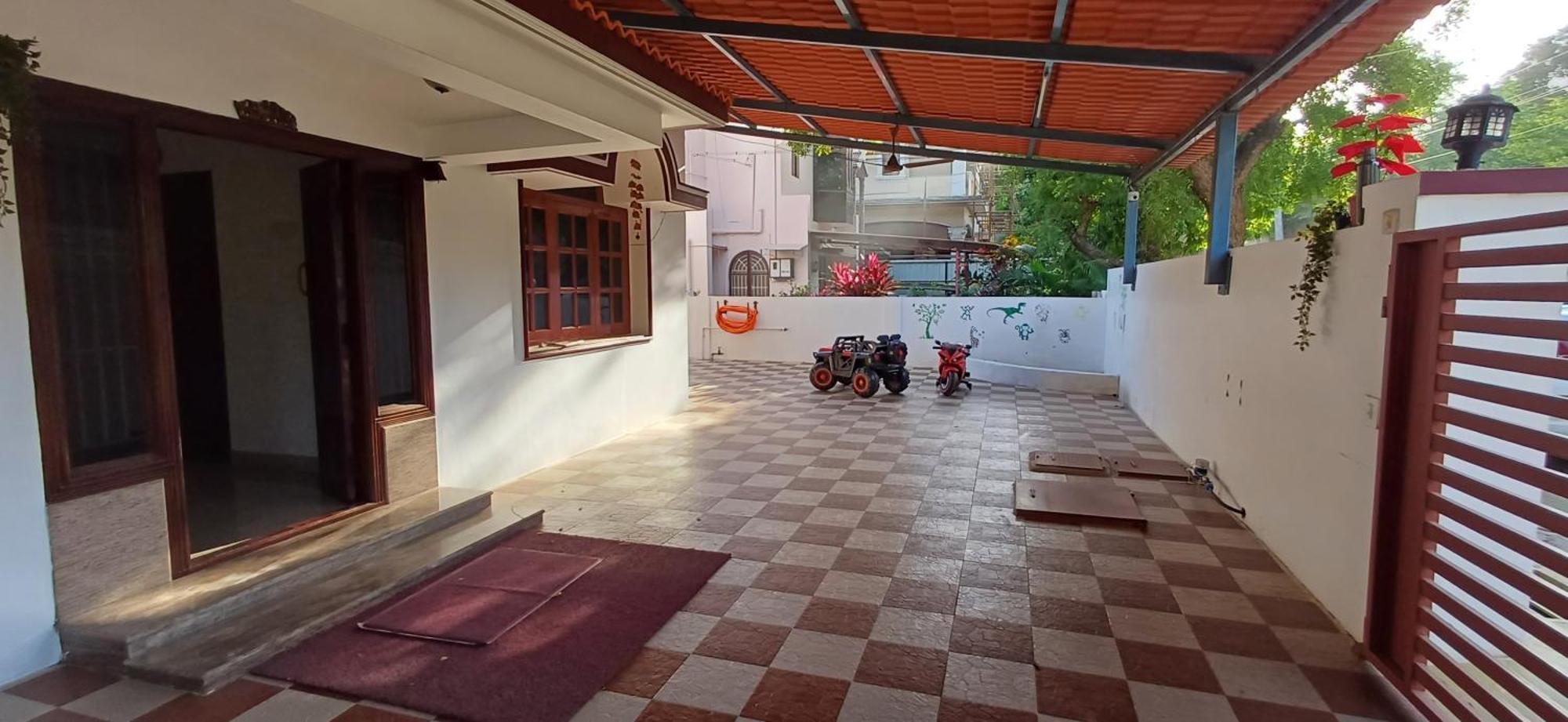 Shi's Alayam - The Near Psg, Codissia, Kmch In Centre Villa *