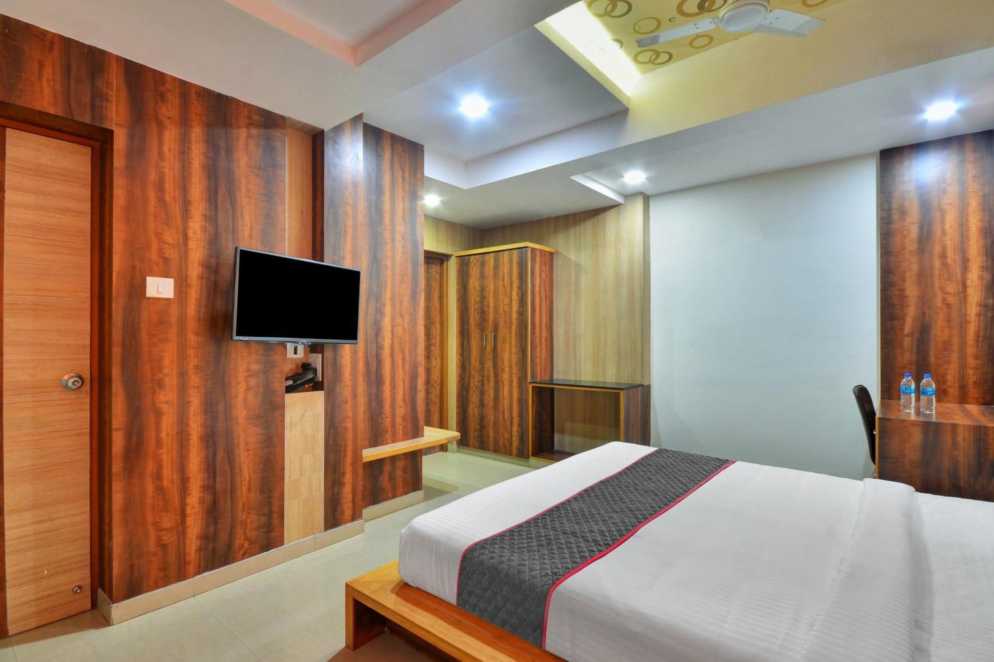 Townhouse Coastal Grand And Hotel 4*