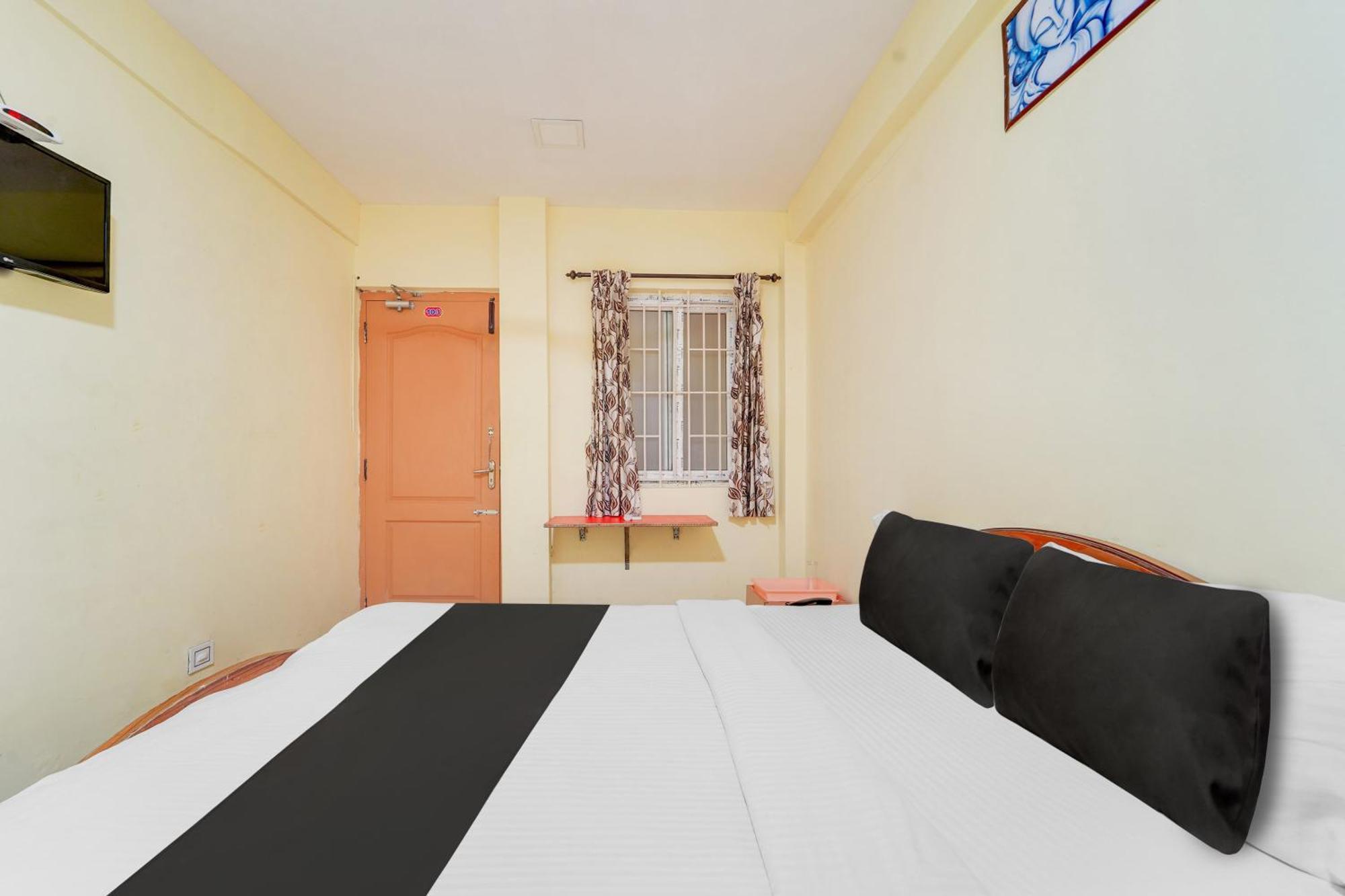 Super O Airport Road 3*