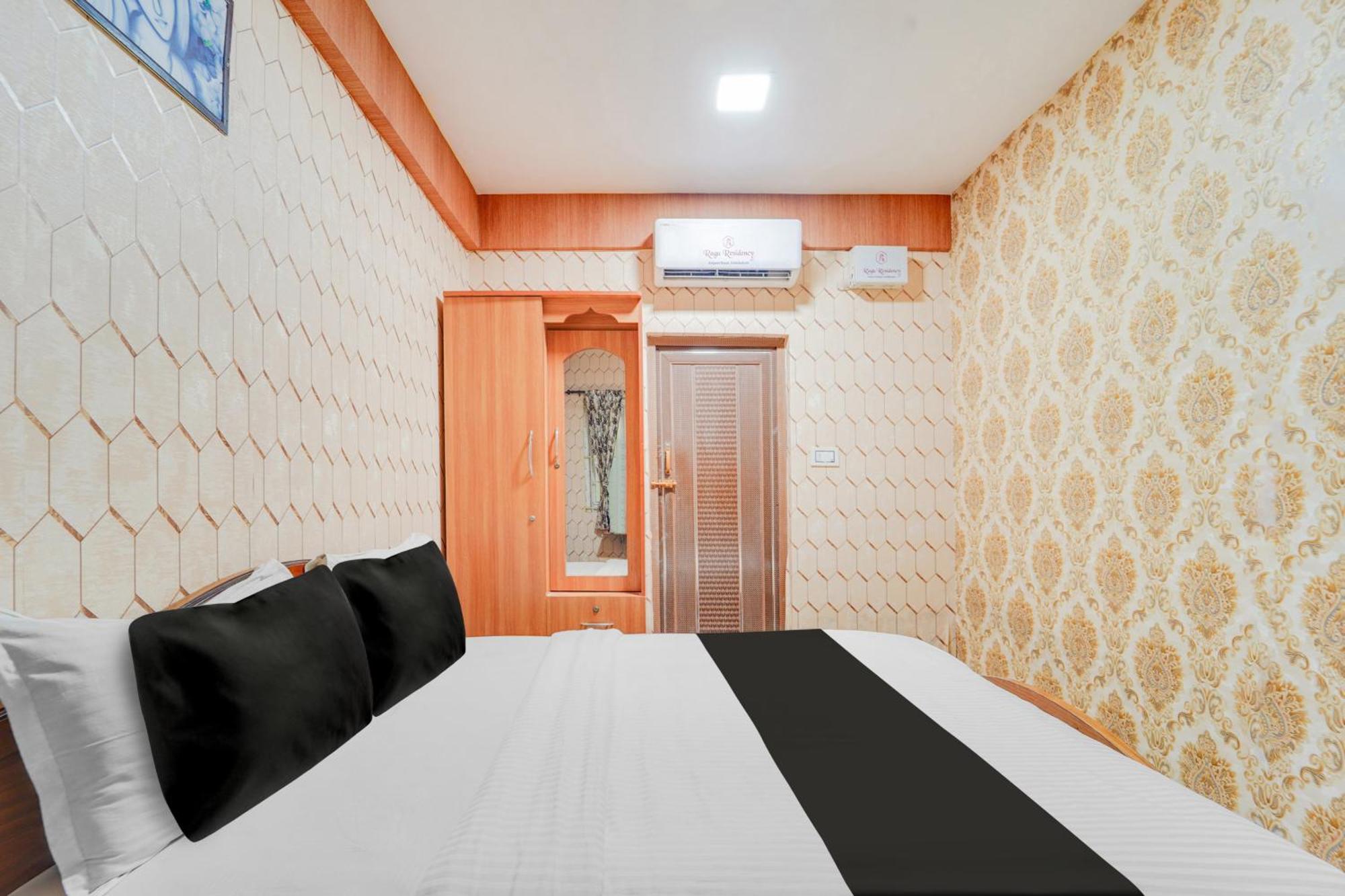 Super O Airport Road Hotel