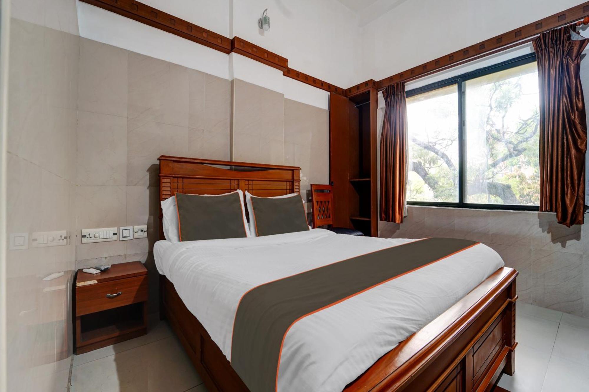 Collection O Skry Gandhipuram Hotel Coimbatore
