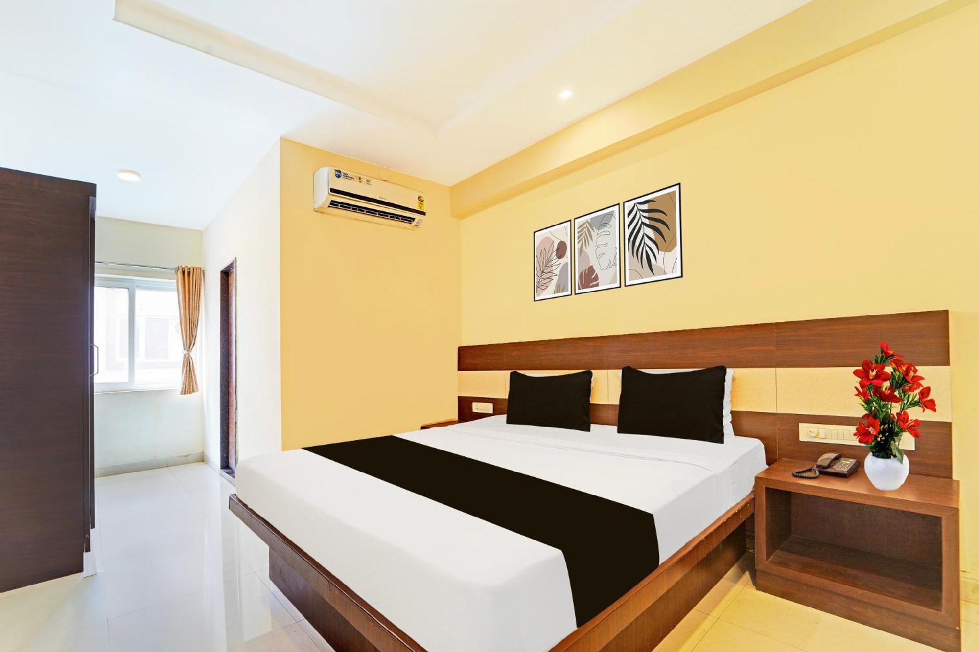 Hotel Super Collection O Gandhipuram 4*