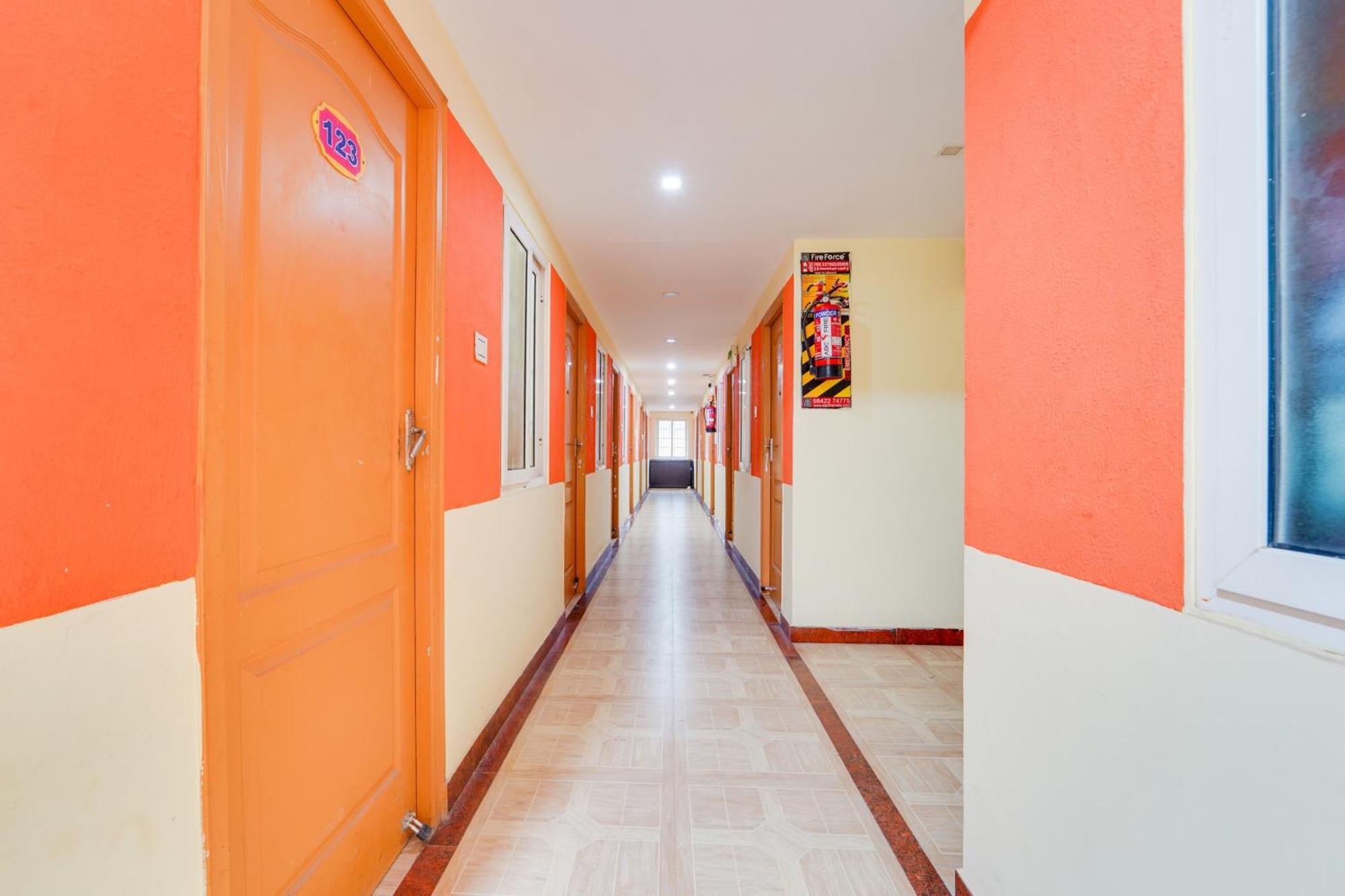 Hotel Super O Airport Road 3*