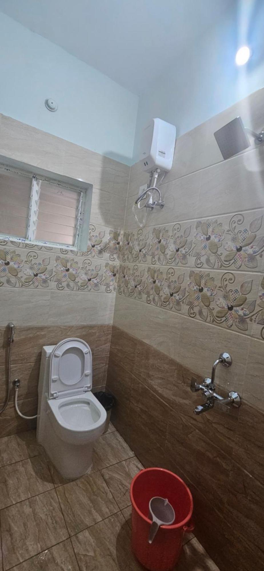 Shis Aathira 2bhk Heart Of Villa