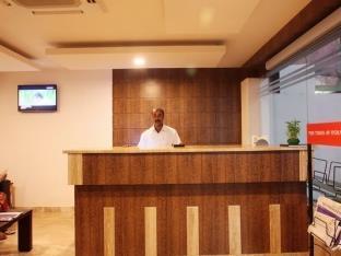 Fabhotel Prime Royal Castle Gandhipuram Hotel Coimbatore