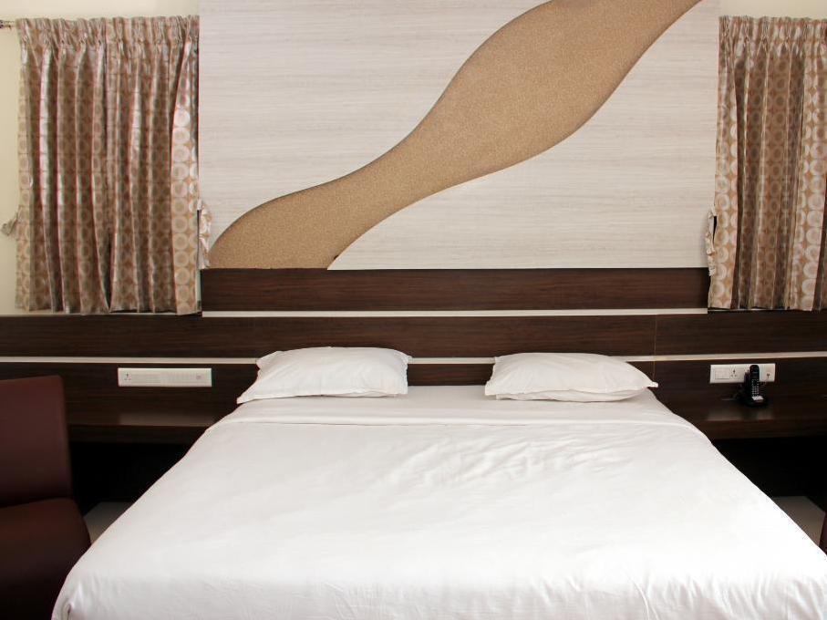 Hotel Sbs Grand Coimbatore