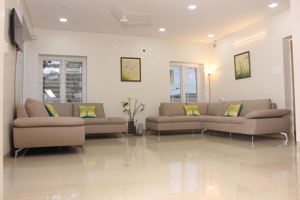 Sai Guest house 3*