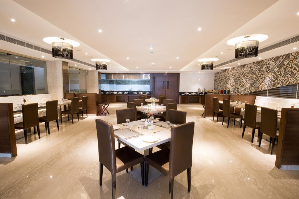 Kiscol Grands Hotel 4*