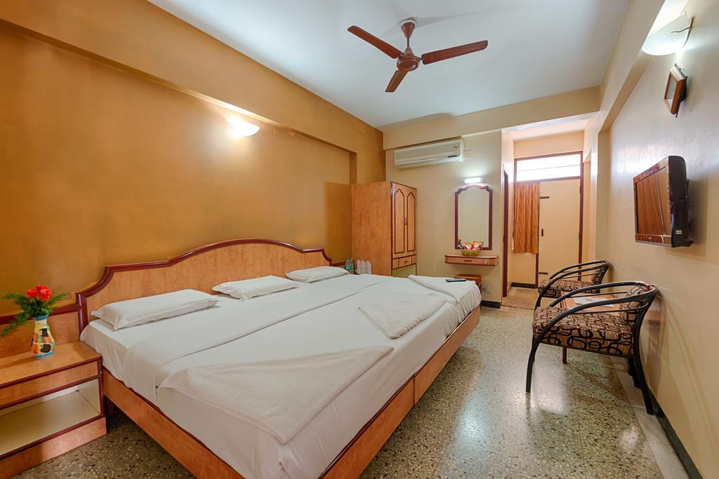 Hotel Vijai Paradise 2*