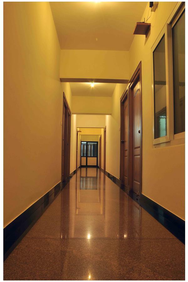 Hotel Sk Residency *