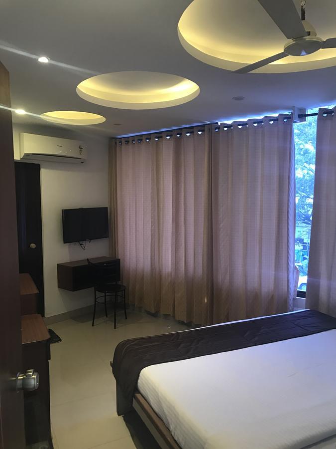 Hotel Oyo Flagship 4594 Krish 3*