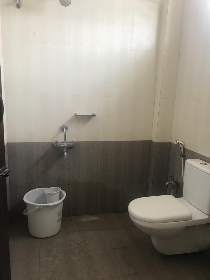 Oyo Flagship 4594 Krish 3* Coimbatore