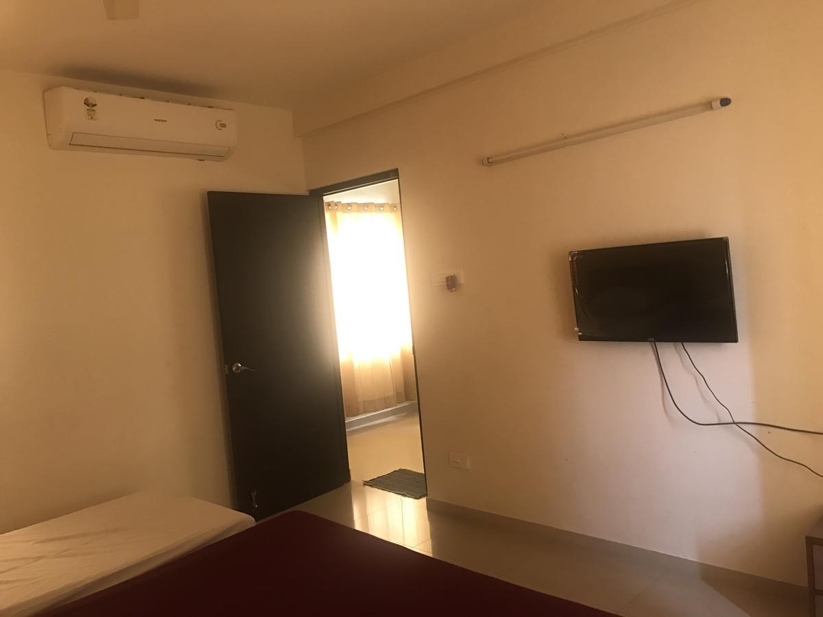 Oyo Flagship 4594 Krish 3* Coimbatore