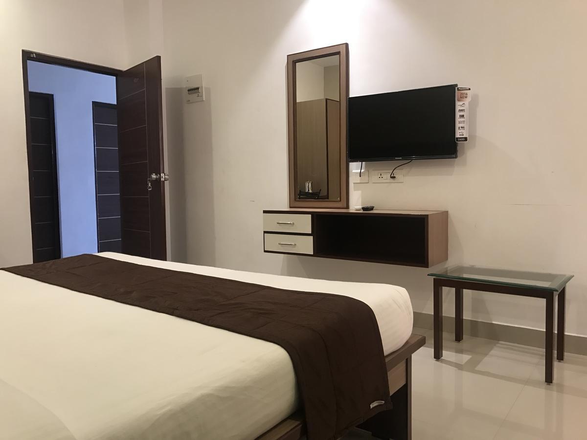 Hotel Oyo Flagship 4594 Krish
