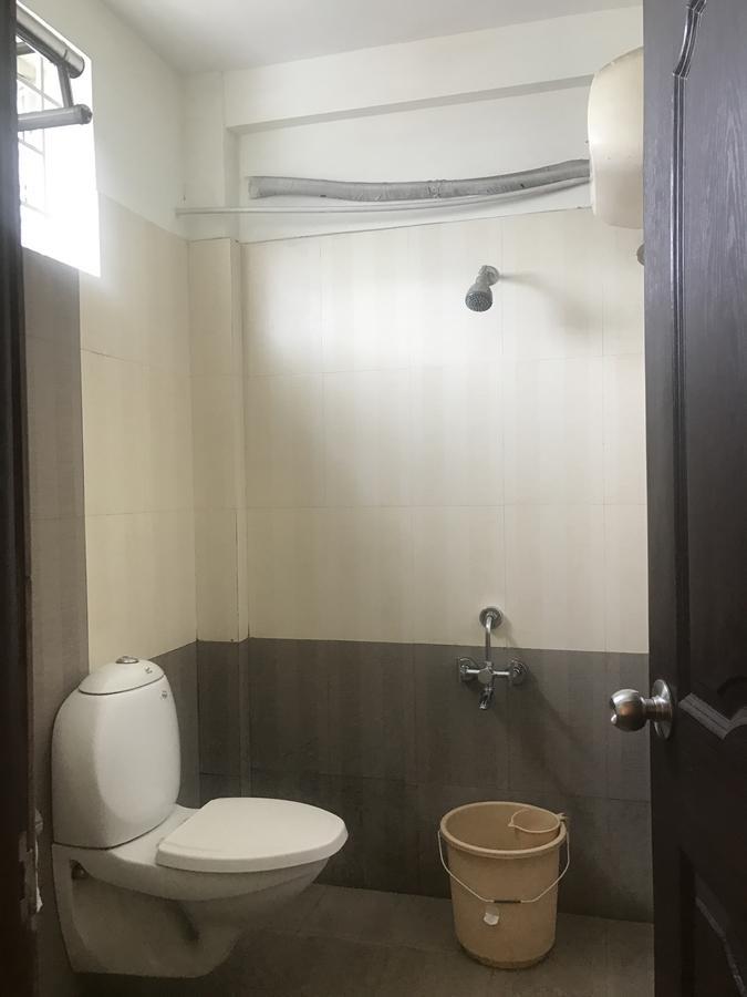 Hotel Oyo Flagship 4594 Krish 3*