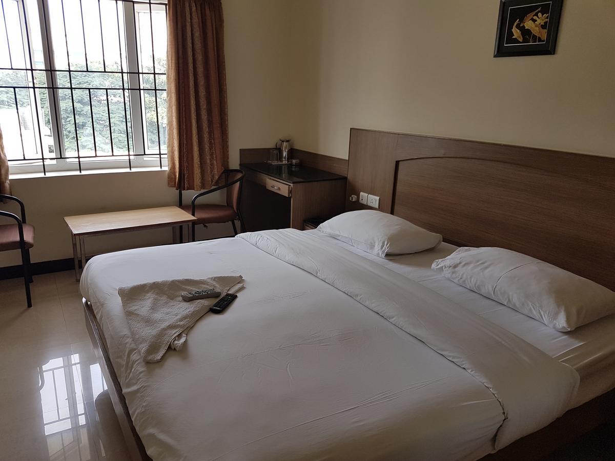 Hotel Sk Residency