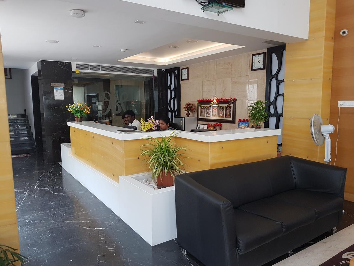 Hotel Mahi's Gateway