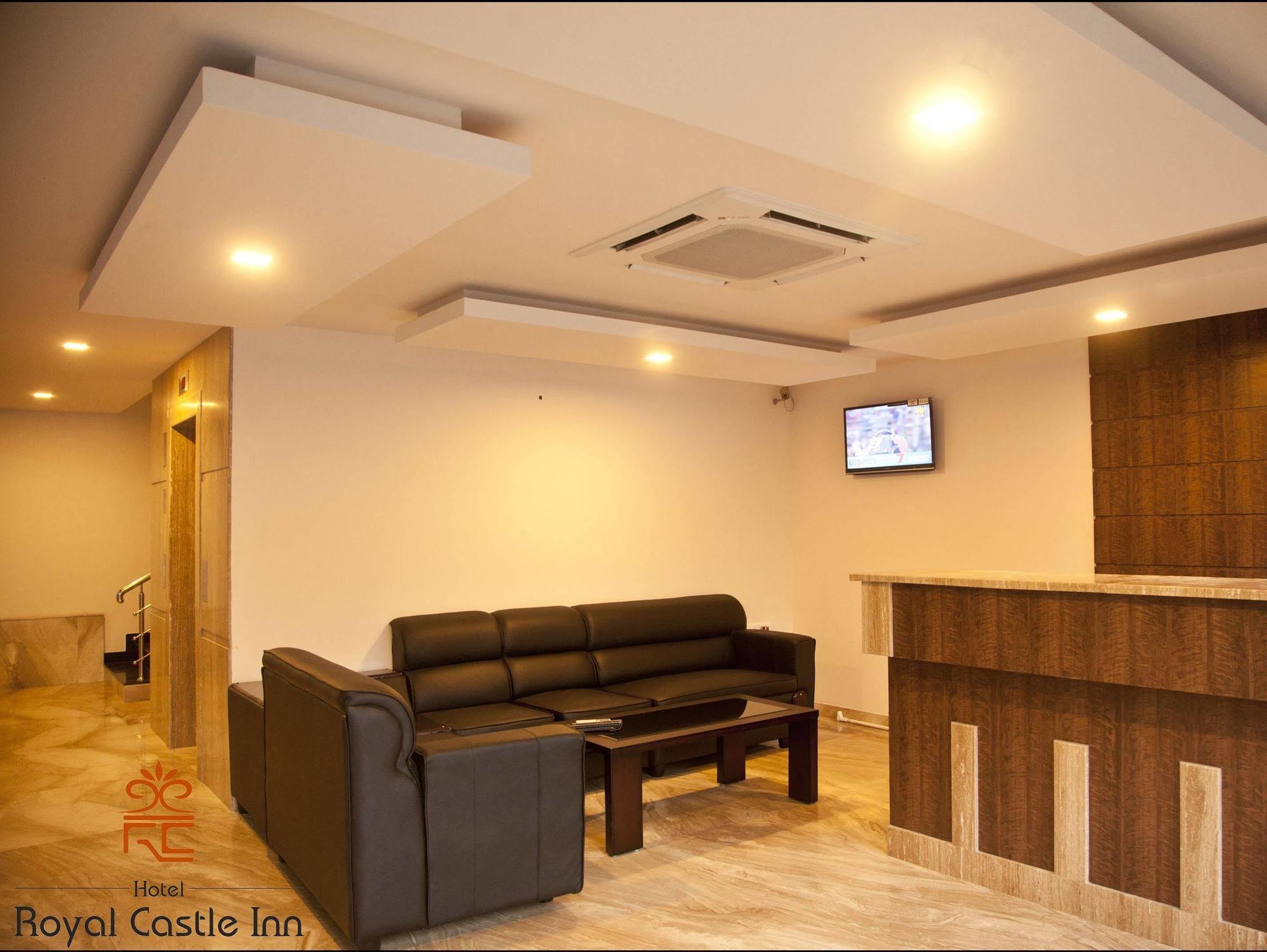 Fabhotel Prime Royal Castle Gandhipuram Coimbatore
