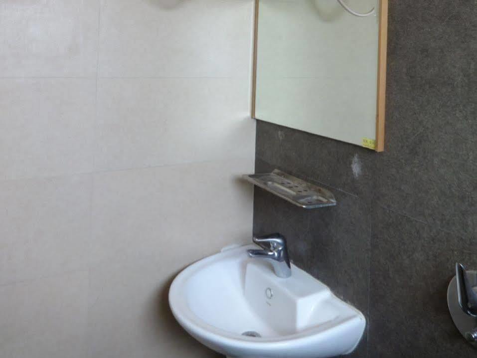 Oyo 9659 Hotel Rr Grand Hotel Coimbatore