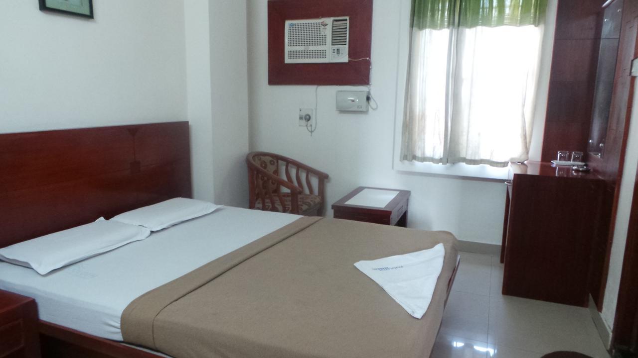 Hotel Kooloth Lake View Residency