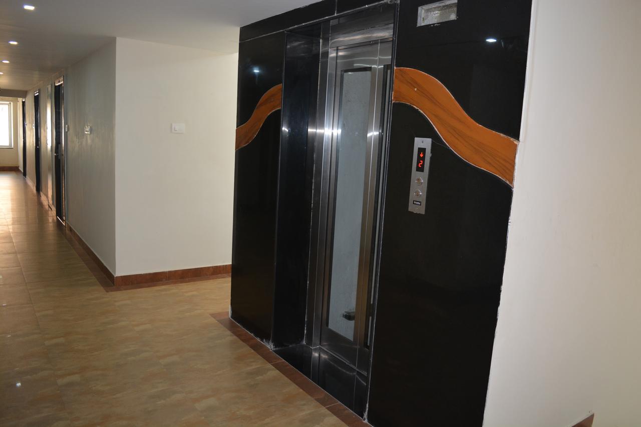 Sri Guru By Omatra Hotel Coimbatore