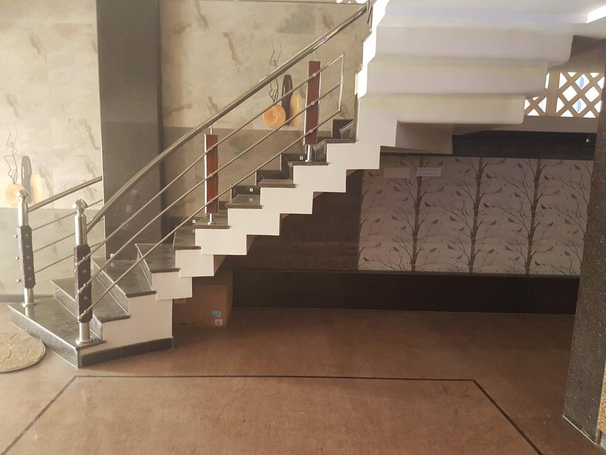 Hotel Lemon Park 2*