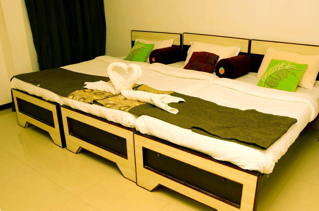 Gowtham Hotel