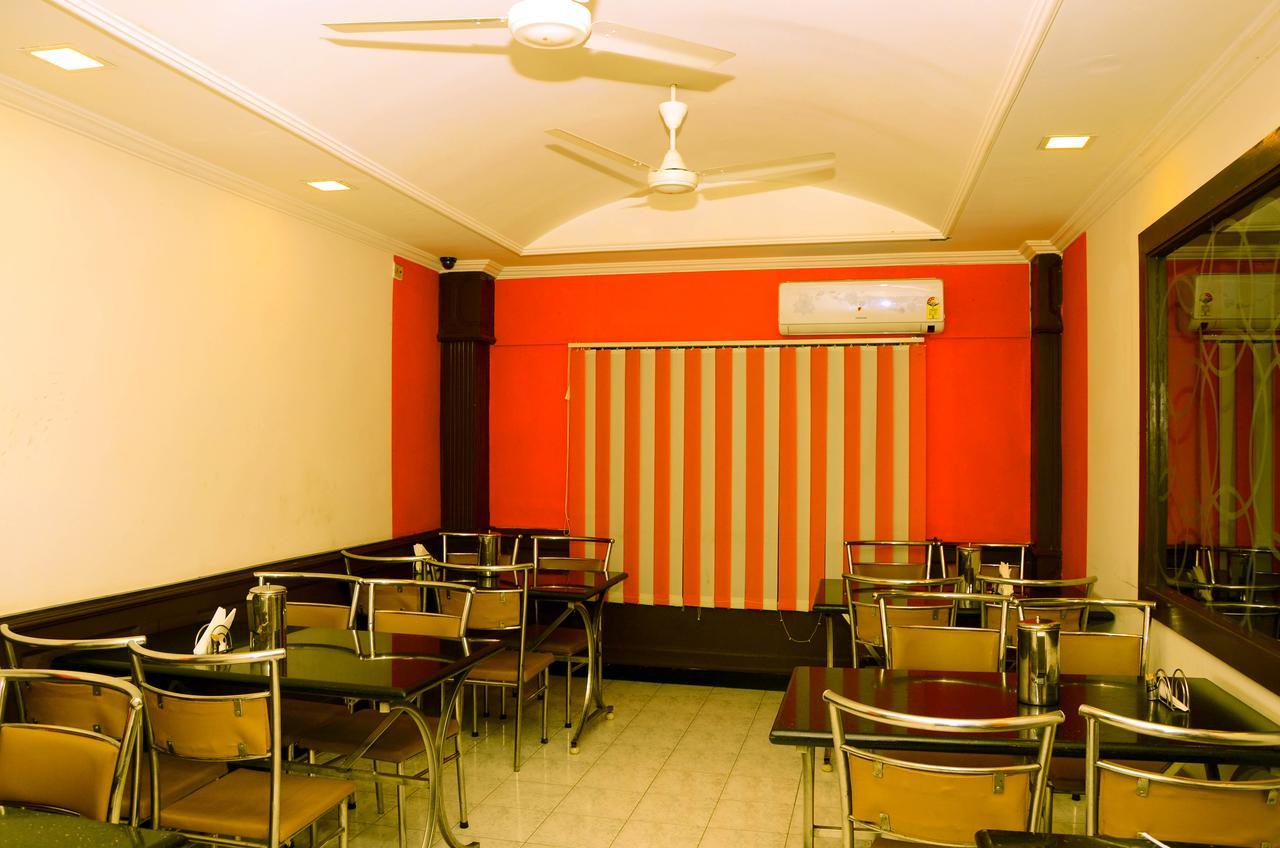 Gowtham 2* Coimbatore