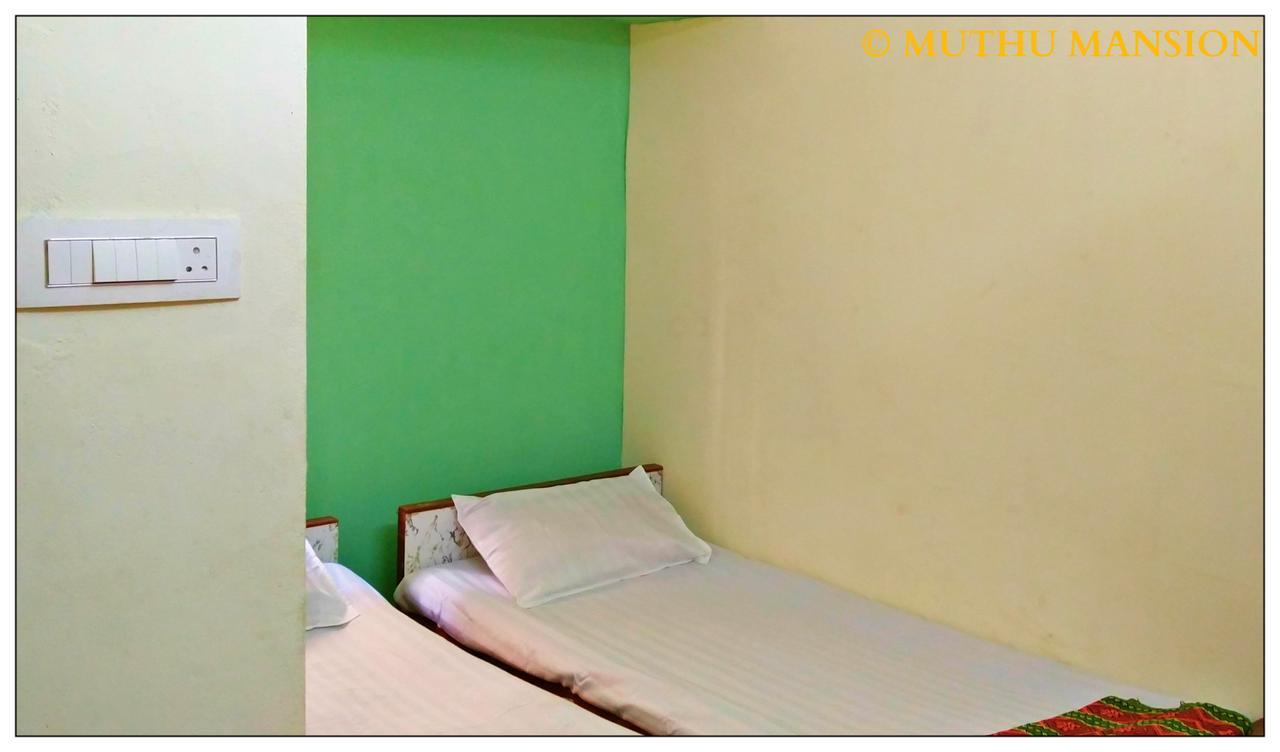 Capsule hotel Muthu Mansion