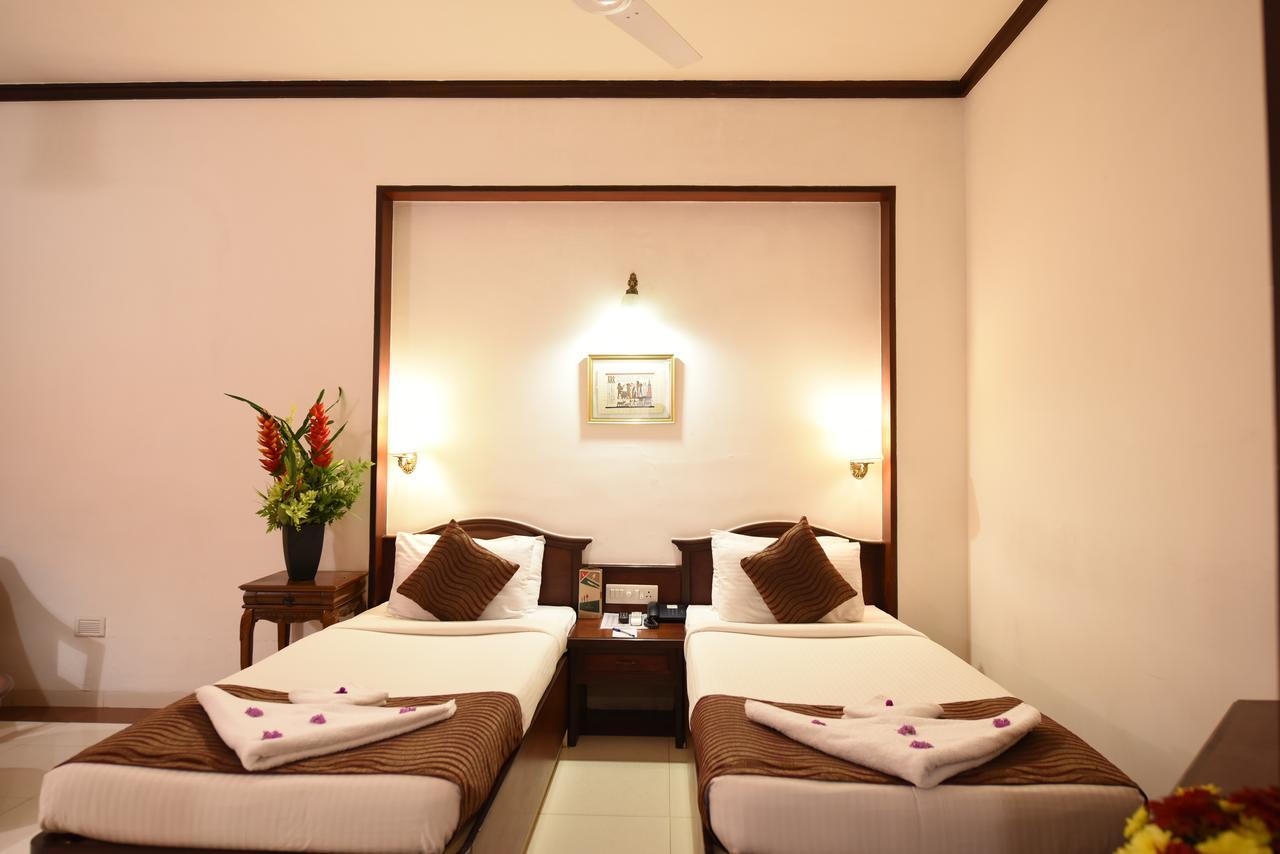 Rathna Residency 2*