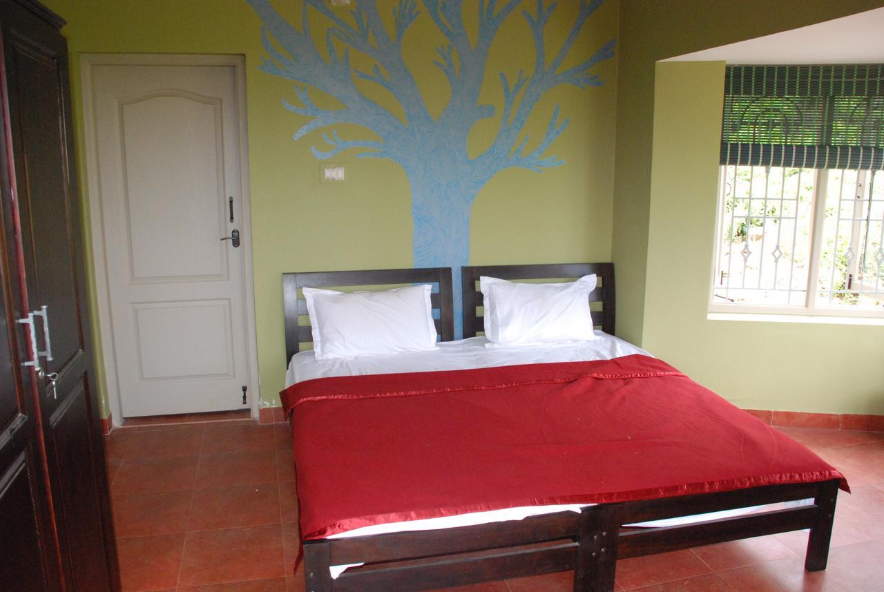 Relaxing 2 B/r Estate House, Deenaty, Tamil Nadu Guest house *