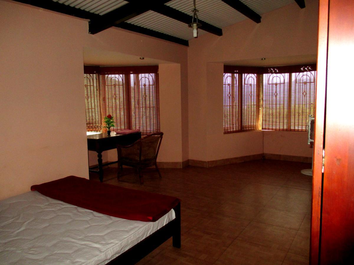 Relaxing 2 B/r Estate House, Deenaty, Tamil Nadu Guest house