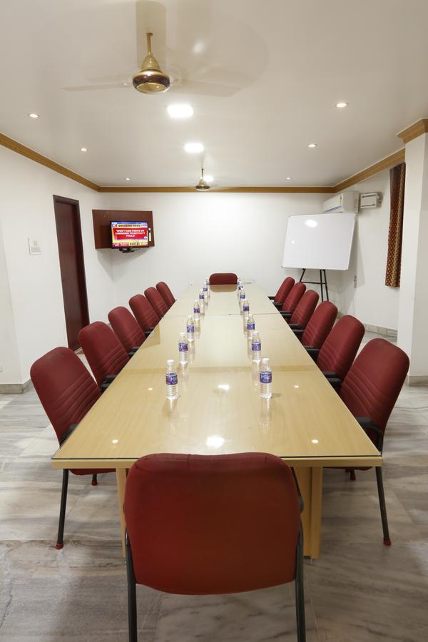 Sri Aarvee 2* Coimbatore