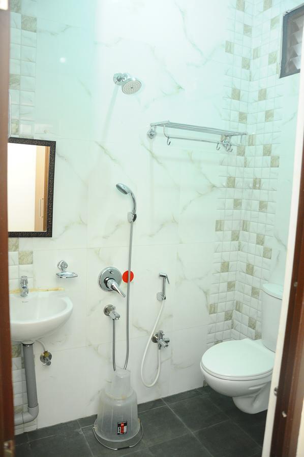 Hotel Lovely Nest Coimbatore