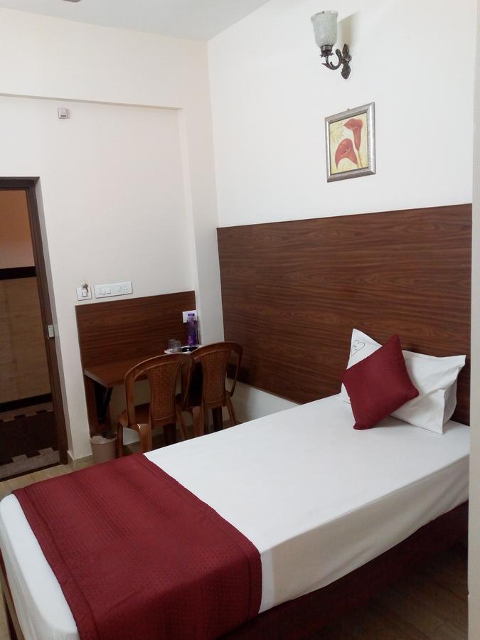 Hotel Lovely Nest Coimbatore
