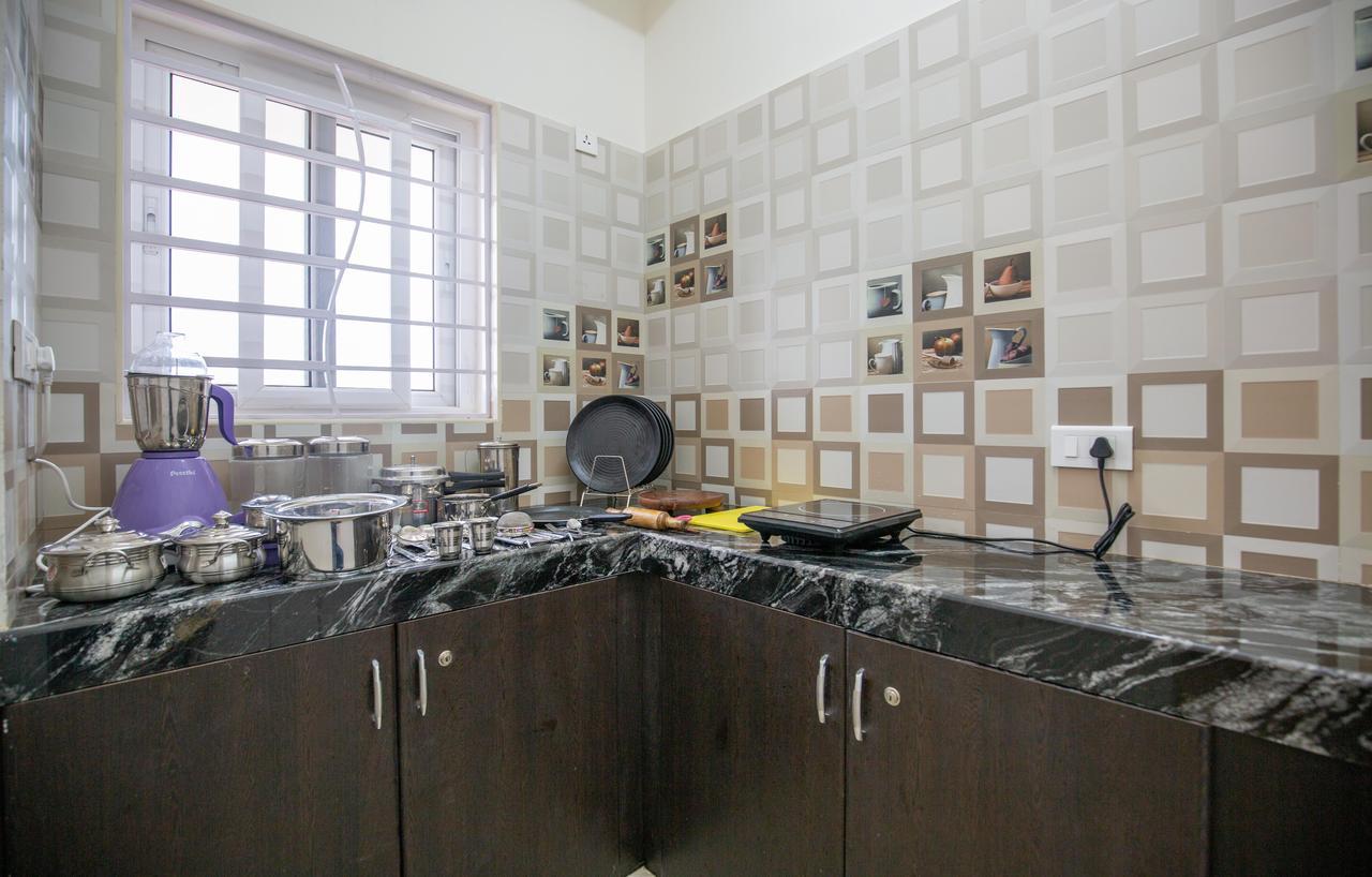 Aparthotel Crystal Lake Suites *