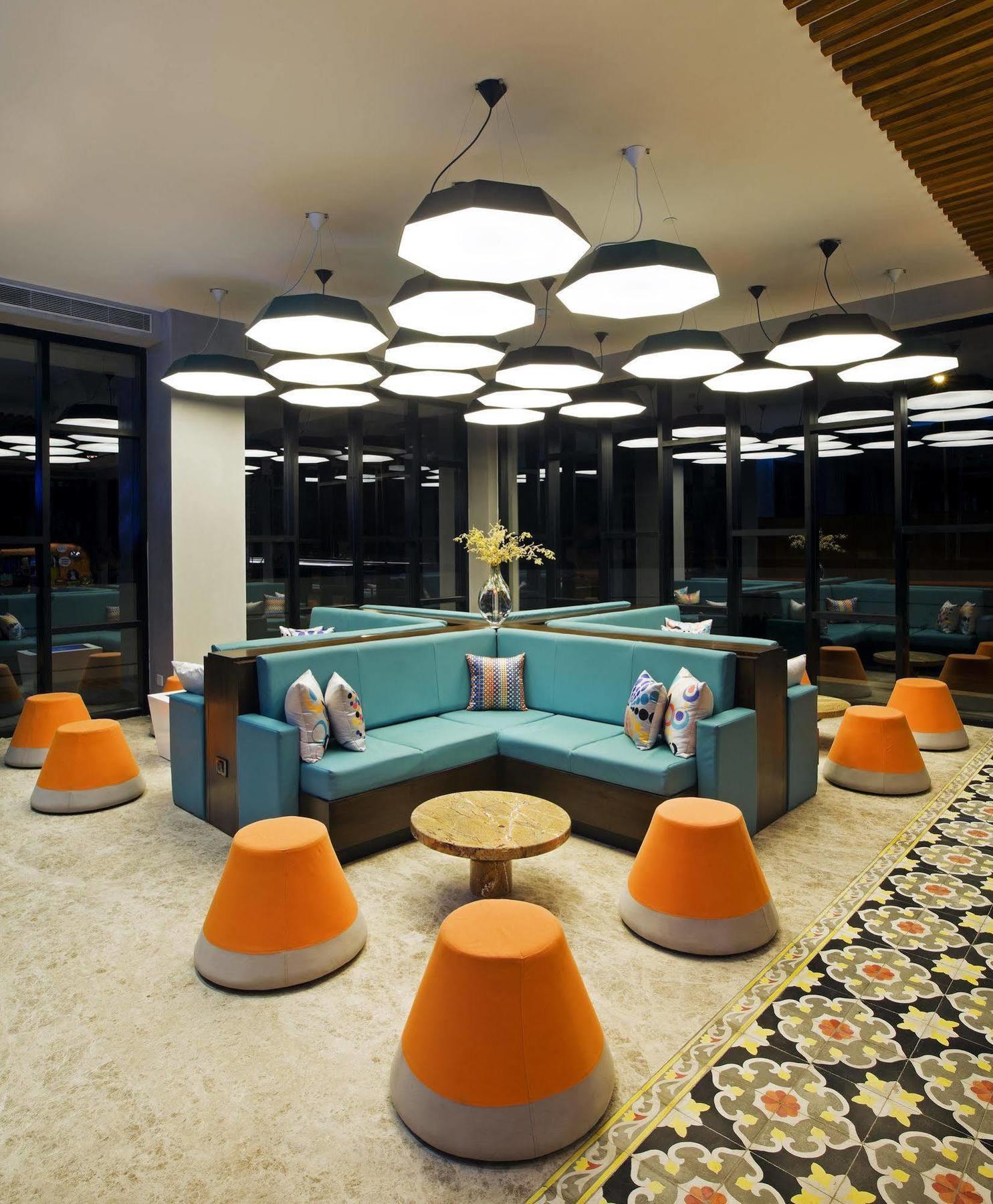 Hotel Zone By The Park 4*