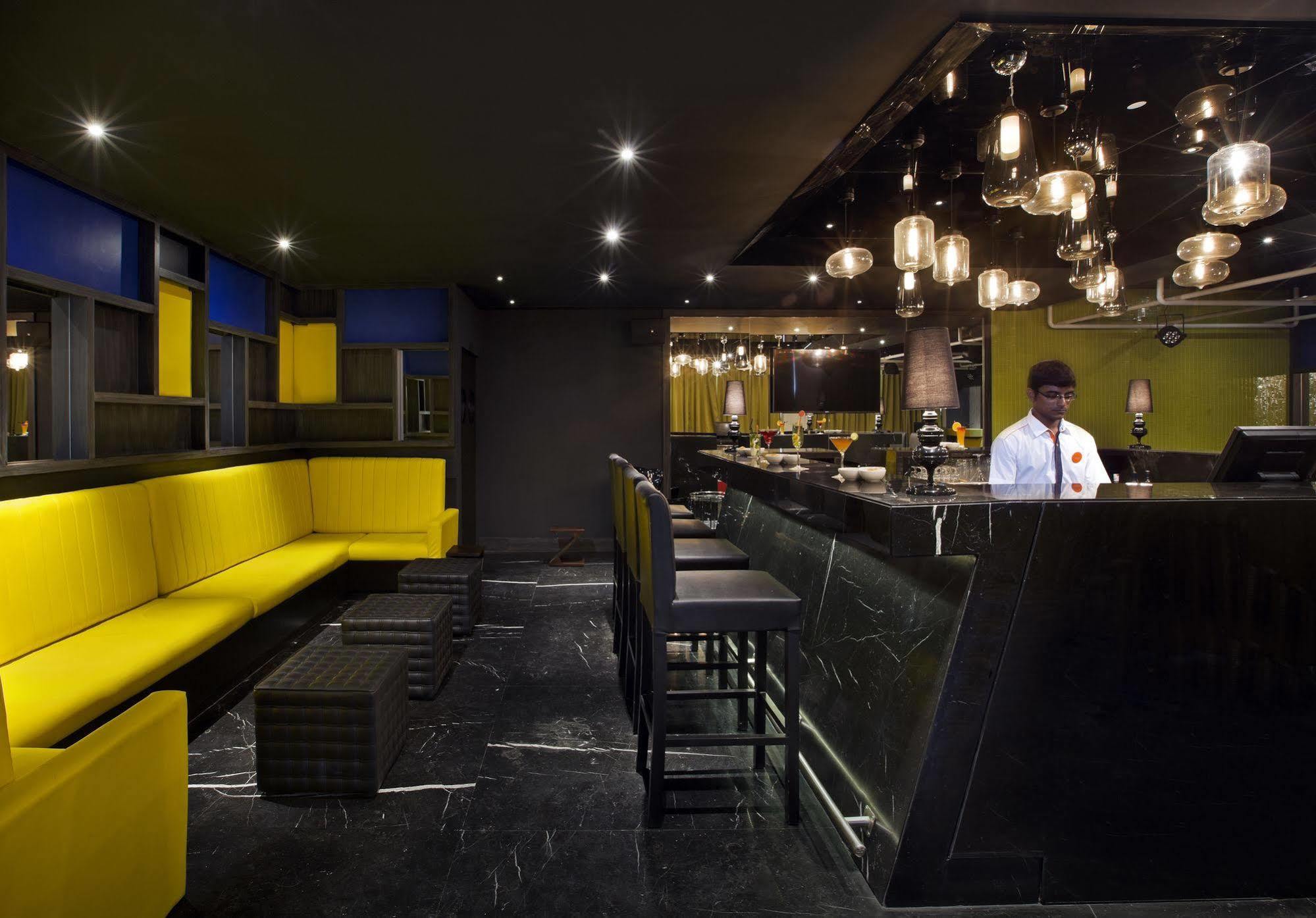 Hotel Zone By The Park Coimbatore