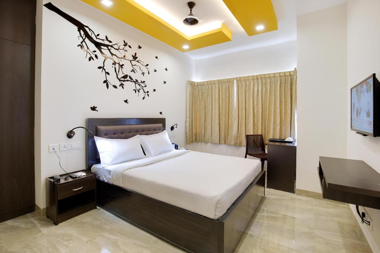 Crystal Lake Suites * Coimbatore