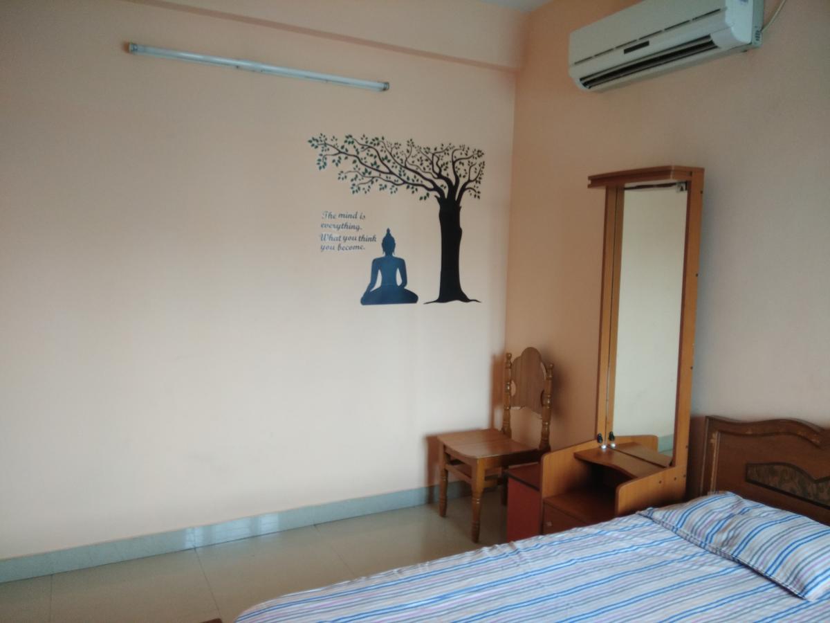 Hospedagem domiciliar Gerones Residency Serviced & *