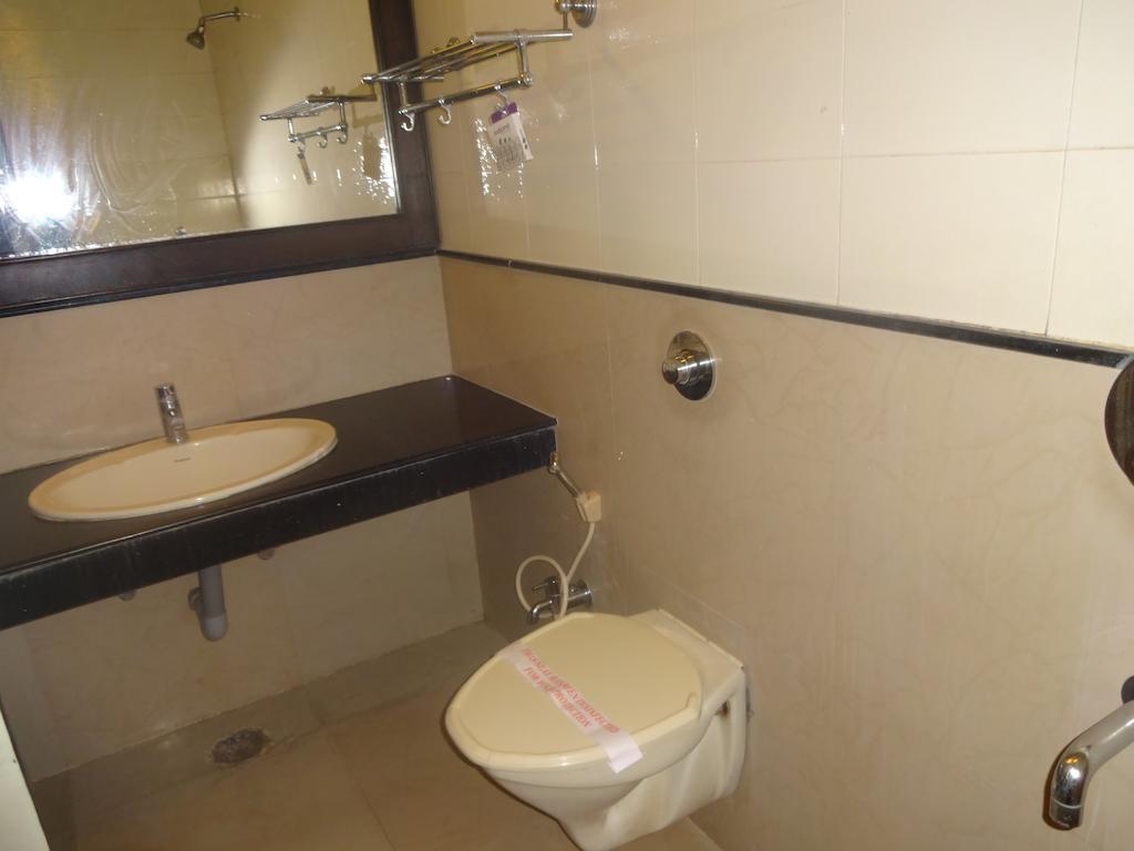 Sree Murugan 2*