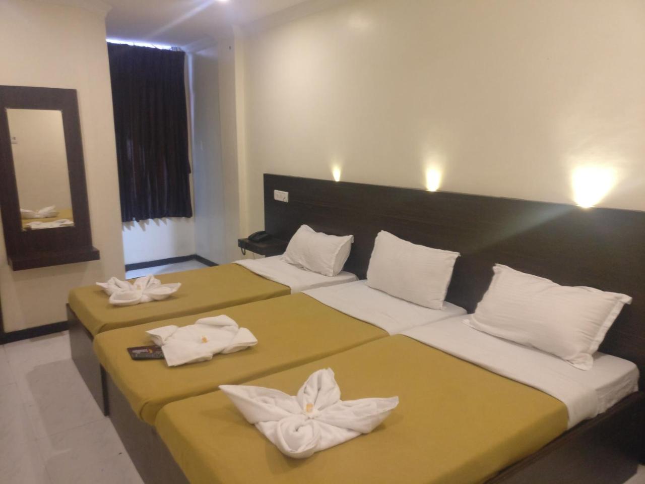 Gowtham Hotel