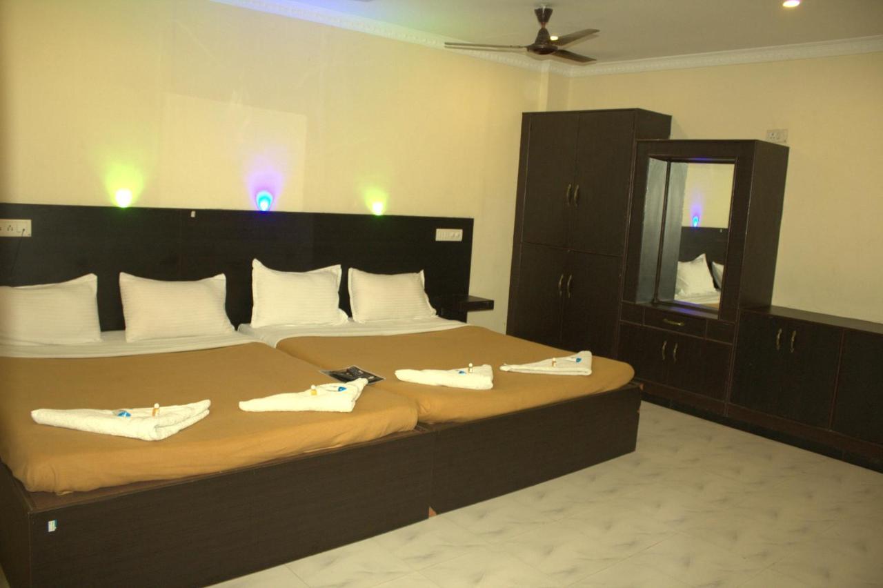 Gowtham 2* Coimbatore