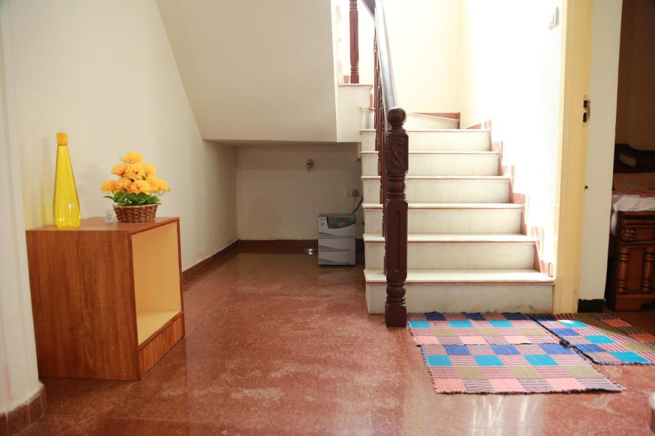 & Serviced Casa de hóspedes *