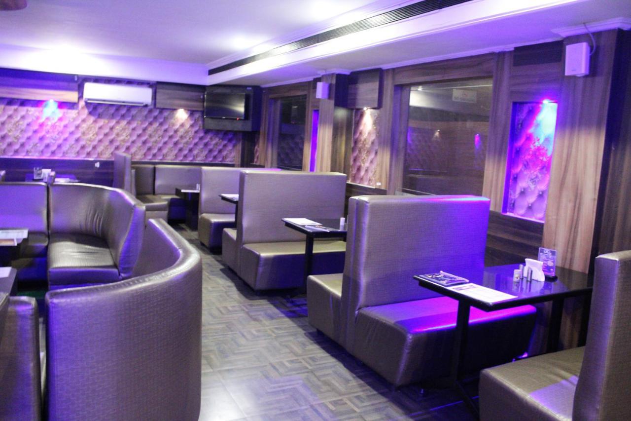 Gowtham 2* Coimbatore
